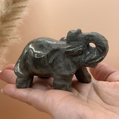 Elefant i pyrit